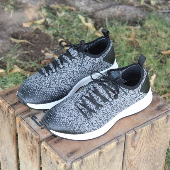 Under Armour Charged Covert Knit - Picture 2 of 7